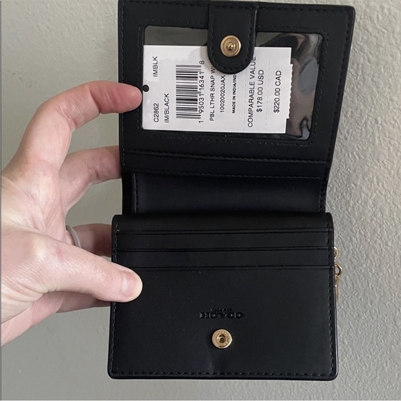 Coach Small Wallet - Picture 3 of 5